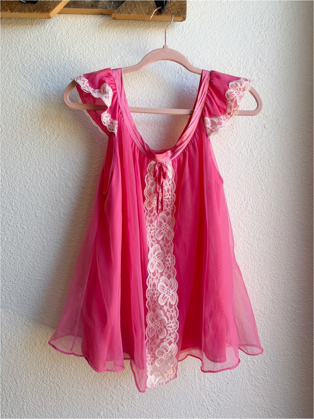 SOLD 60s Vintage Hot Pink Lace Trim Chiffon Babydoll Chemise Top Medium - Picture 1 of 7